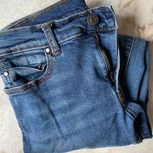 Skinny/Straight Leg Jeans